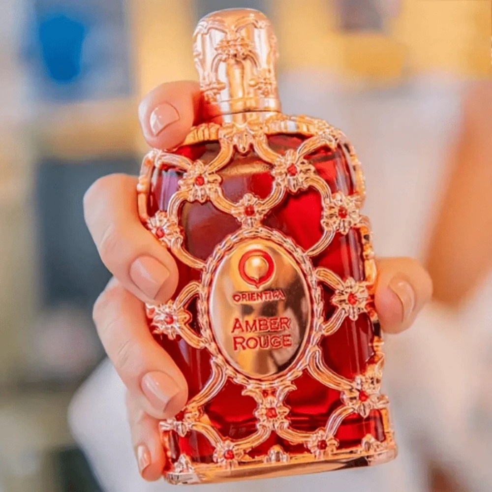 Perfume Árabe Amber Rouge de A - Perfume Fragrance For Women reseña y precio